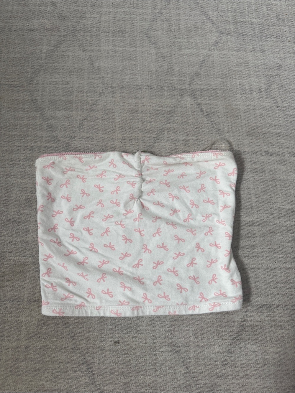 Full tilt bow print tube top